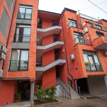 Apartment On L.Meskhishvili Turn Tbilisi Bagian luar foto