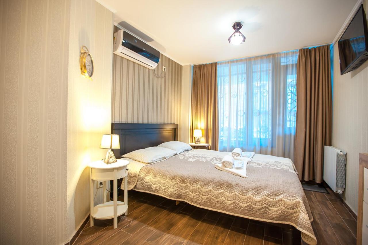 Apartment On L.Meskhishvili Turn Tbilisi Bagian luar foto