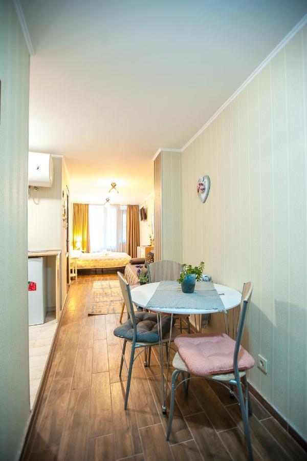 Apartment On L.Meskhishvili Turn Tbilisi Bagian luar foto